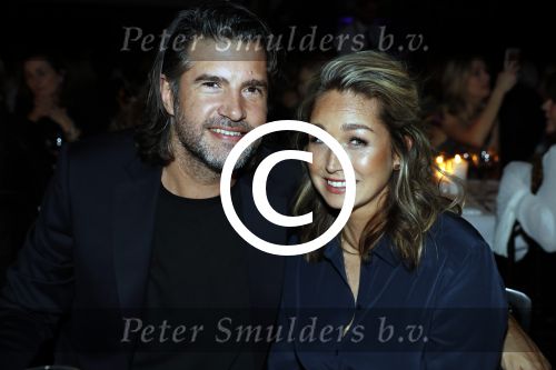 Amsterdam 25 januari 2017 
Amayzine awards in de westerkerk. Dominique v Hulst met haar man Marc