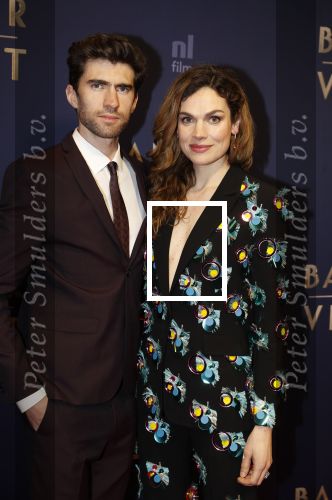 Amsterdam 5 maart 2018
Premiere bankier van het verzet in het de Lemar theater. Benja Bruining met vriendin Anna Drijver
