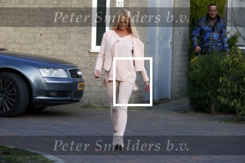 Leusden 14 februari 2018
Barbie ( Samantha de Jong ) en haar nieuwe vriend Jordi Ossel arriveren bij zijn huis.