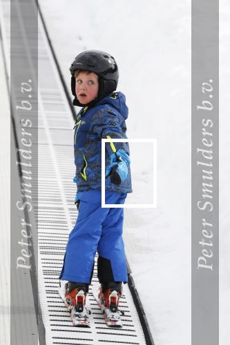 Wargain 1 maart 2018
Sonja Bakker en haar vriend  Barry van Suijdam en zoontje Bram op ski vakantie.