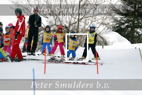 Wargain 1 maart 2018
Sonja Bakker en haar vriend  Barry van Suijdam en zoontje Bram op ski vakantie.