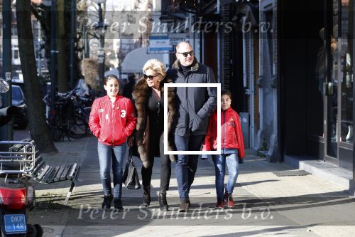 Amsterdam 23 februari 2018
Connie Witteman met verloofde Eugene v Dun en haar twee kleinkinderen