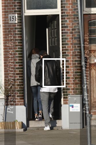 Amsterdam 18 februari 2018 
Daley Blind met zijn vriendin Candy-Rae Fleur. Ze zaten op terras en gingen daarna naar hun huis in Amsterdam zuid