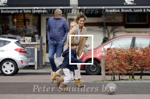 Amsterdam 11 maart 2018   
Danie Bles aan het voetballen met zijn zoon