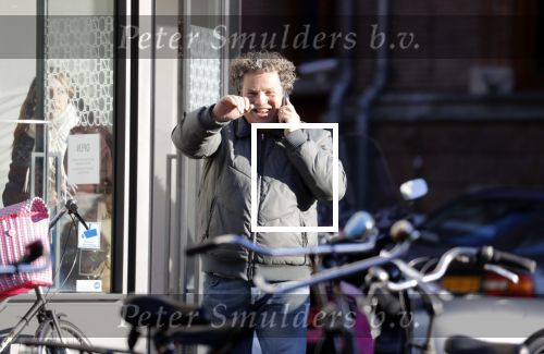 Amsterdam 6 februari 2018
Dirk Zeelenberg bellend op straat