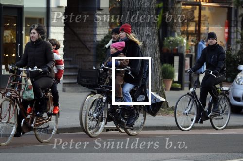 Amsterdam 21 februari 2018
Doutzen Kroes met haar man Sunnery james en hun kinderen
