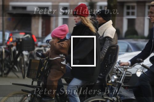 Amsterdam 21 februari 2018
Doutzen Kroes met haar man Sunnery james en hun kinderen