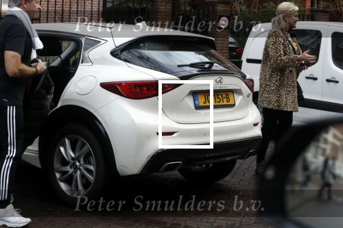 Amsterdam 15 februari 2018 
Dries Roelvink bij zijn auto