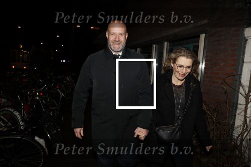 Amsterdam 12 maart 2018
Elle v Rijn met partner op straat in Amsterdam