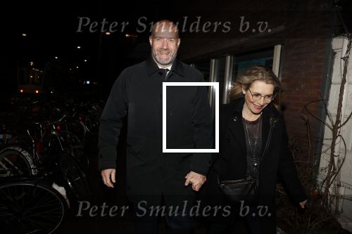 Amsterdam 12 maart 2018
Elle v Rijn met partner op straat in Amsterdam