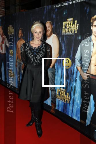 Amsterdam 5 februari 2018
Premiere van the full monty in het nieuwe de la mar theater. Ellen Evers met man
