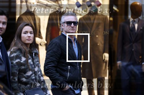 Amsterdam 11 februari 2018 
Erland Galjaard met zijn dochter op pc hooftstraat