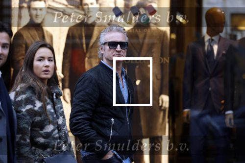 Amsterdam 11 februari 2018 
Erland Galjaard met zijn dochter op pc hooftstraat
