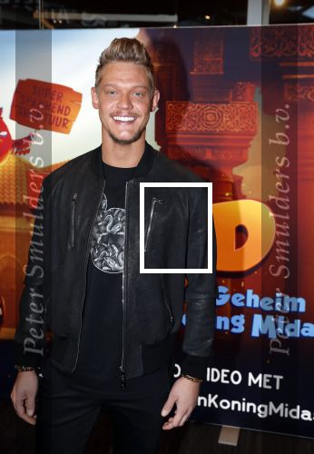 Amsterdam 11 februari 2018
Premiere Ted en het geheim van koning Midas in Pathe arena. Ferry Doedens met vriend