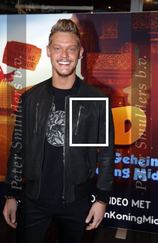 Amsterdam 11 februari 2018
Premiere Ted en het geheim van koning Midas in Pathe arena. Ferry Doedens met vriend