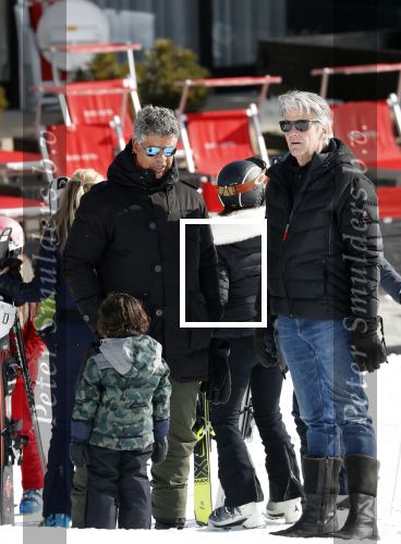 Lech/ Oberlech 25 februari 2018
Frank Rijkaard met zijn vrouw Stephanie Rijkaard en hun zoon in Lech
