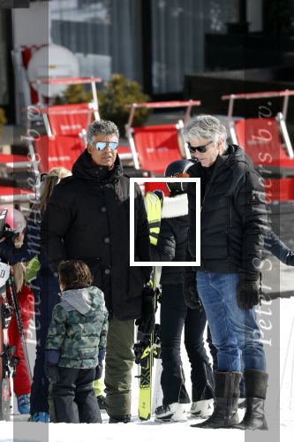 Lech/ Oberlech 25 februari 2018
Frank Rijkaard met zijn vrouw Stephanie Rijkaard en hun zoon in Lech