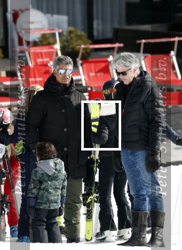 Lech/ Oberlech 25 februari 2018
Frank Rijkaard met zijn vrouw Stephanie Rijkaard en hun zoon in Lech