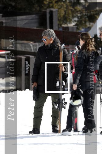 Lech/ Oberlech 25 februari 2018
Frank Rijkaard met zijn vrouw Stephanie Rijkaard en hun zoon in Lech