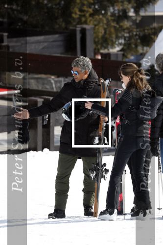 Lech/ Oberlech 25 februari 2018
Frank Rijkaard met zijn vrouw Stephanie Rijkaard en hun zoon in Lech