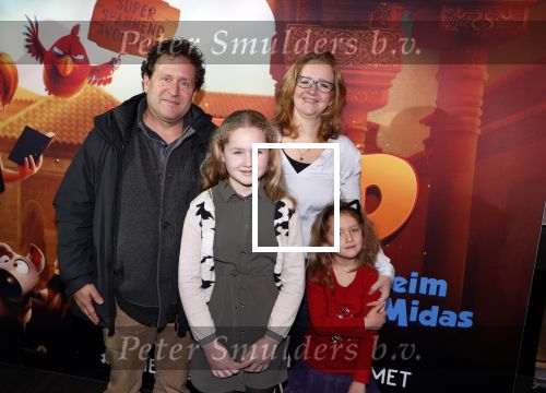 Amsterdam 11 februari 2018
Premiere Ted en het geheim van koning Midas in Pathe arena. Hilke Bierman met man en kinderen