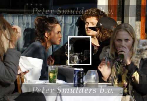 Amsterdam 21 februari 2018
Soy Kroon en Holly Brtood op terras met stylist Tommie Driessen