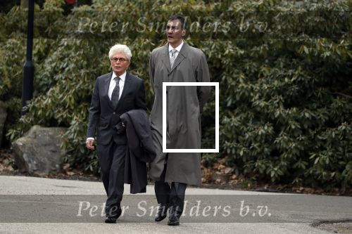 Leusden 6 maart 2018
Crematie Mies Bouwman in crematorium Leusden. Jacques d Ancona met partner Hans Langhout