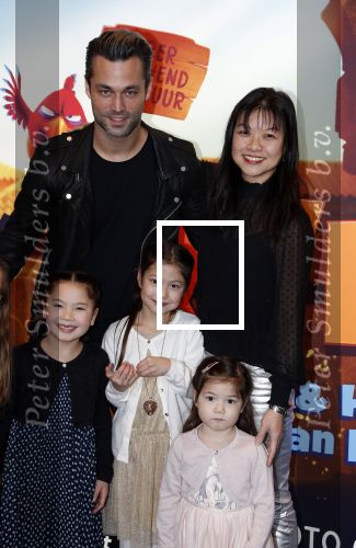 Amsterdam 11 februari 2018
Premiere Ted en het geheim van koning Midas in Pathe arena. jan Kooijman met vrouw kinderen en vriendinnetjes