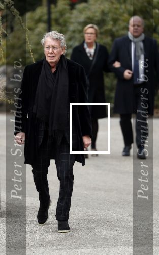 Leusden 6 maart 2018
Crematie Mies Bouwman in crematorium Leusden. jan des Bouvrie
