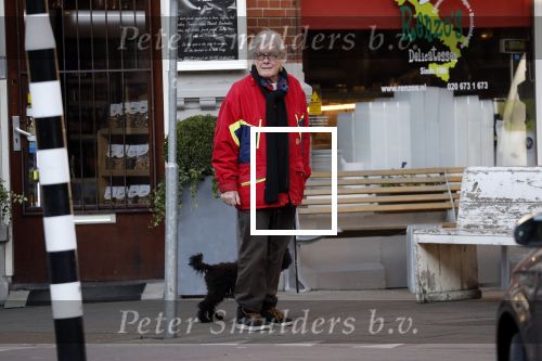 Amsterdam 23 februari 2018 
John v d Rest wandelend met zijn hond