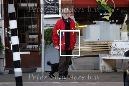 Amsterdam 23 februari 2018 
John v d Rest wandelend met zijn hond