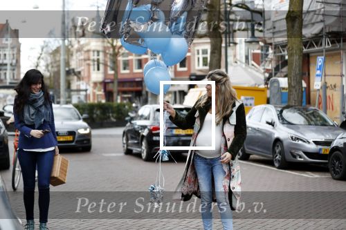 Amsterdam 11 maart 2018
Kim Kotter zwanger met blauwe ballonnen