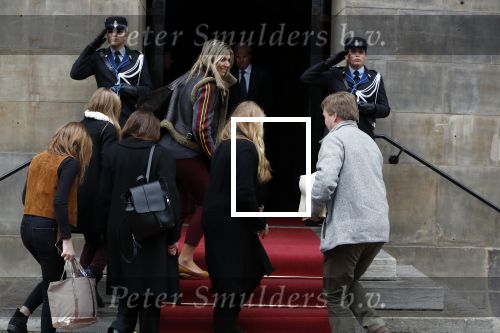 Amsterdam 3 februari 2018 
Prinses Beatrix viert haar 80e verjaardag in het paleis op de dam.  Koning Willem-Alexander en koningin Maxima arriveren met hun dochters, de prinsessen Amalia, Alexia en Ariane