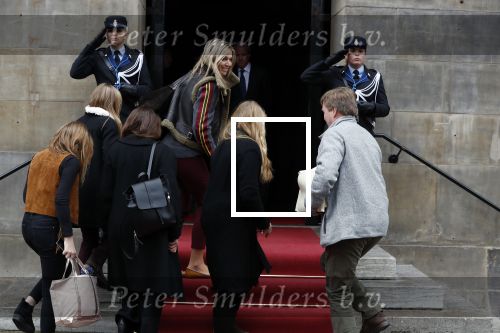 Amsterdam 3 februari 2018 
Prinses Beatrix viert haar 80e verjaardag in het paleis op de dam.  Koning Willem-Alexander en koningin Maxima arriveren met hun dochters, de prinsessen Amalia, Alexia en Ariane