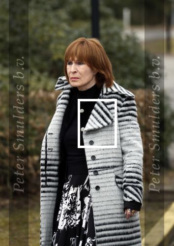 Leusden 6 maart 2018
Crematie Mies Bouwman in crematorium Leusden. Liesbeth List met dochter Elisah en schoonzoon