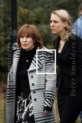 Leusden 6 maart 2018
Crematie Mies Bouwman in crematorium Leusden. Liesbeth List met dochter Elisah en schoonzoon