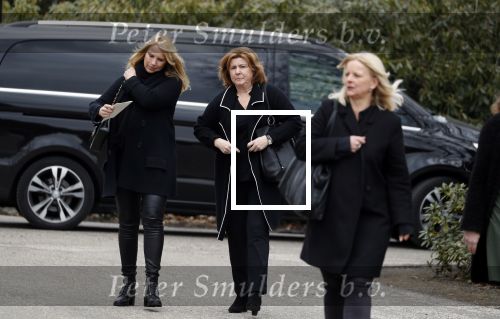 Leusden 6 maart 2018
Crematie Mies Bouwman in crematorium Leusden. Linda de Mol