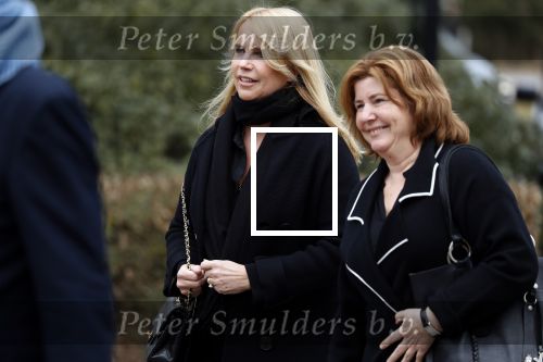 Leusden 6 maart 2018
Crematie Mies Bouwman in crematorium Leusden. Linda de Mol
