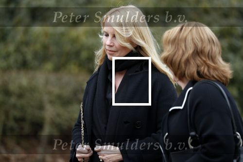 Leusden 6 maart 2018
Crematie Mies Bouwman in crematorium Leusden. Linda de Mol