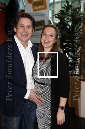 Amsterdam 11 februari 2018
Premiere Ted en het geheim van koning Midas in Pathe arena. Lodewijk Hoekstra met zijn zwangere vriendin en zijn kinderen