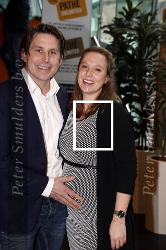 Amsterdam 11 februari 2018
Premiere Ted en het geheim van koning Midas in Pathe arena. Lodewijk Hoekstra met zijn zwangere vriendin en zijn kinderen