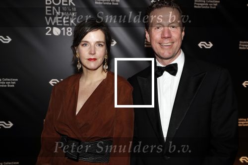 Amsterdam 9 maart 2018 
Boekenbal 2018 in de schouwburg van Amsterdam. Marcel Beerthuizen met zomaar een vrouw die erbij kwam staan