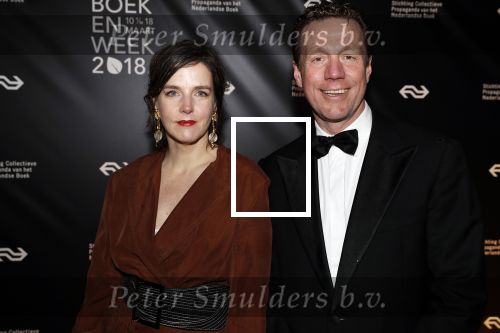 Amsterdam 9 maart 2018 
Boekenbal 2018 in de schouwburg van Amsterdam. Marcel Beerthuizen met zomaar een vrouw die erbij kwam staan
