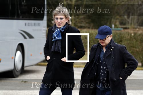 Leusden 6 maart 2018
Crematie Mies Bouwman in crematorium Leusden. Mathijs v Nieuwkerk met Marc Marie Huybregts