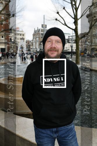 Amsterdam 9 maart 2018
Michel de man die een probleem heeft met Patricia Paay. Hij draagt een trui van eendevanger