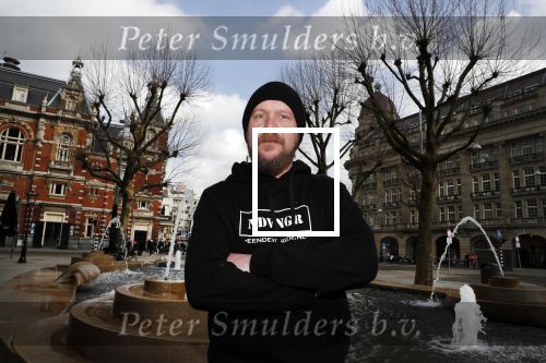 Amsterdam 9 maart 2018
Michel de man die een probleem heeft met Patricia Paay. Hij draagt een trui van eendevanger