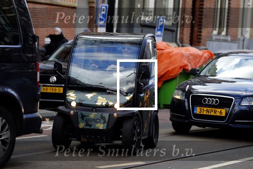 Amsterdam 10 februari 2018 
Nicolette v Dam en haar man Bas Smit bin hun Biro karretje