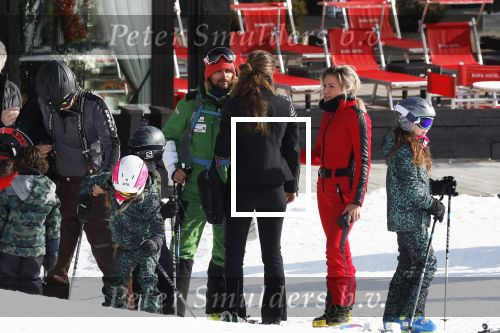 Lech/ Oberlech 25 februari 2018
Nikkie Plessen en haar man Ruben Bontekoe zij met hun kinderen op vakantie in Oberlech