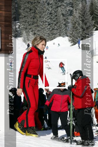 Lech/ Oberlech 25 februari 2018
Nikkie Plessen en haar man Ruben Bontekoe zij met hun kinderen op vakantie in Oberlech