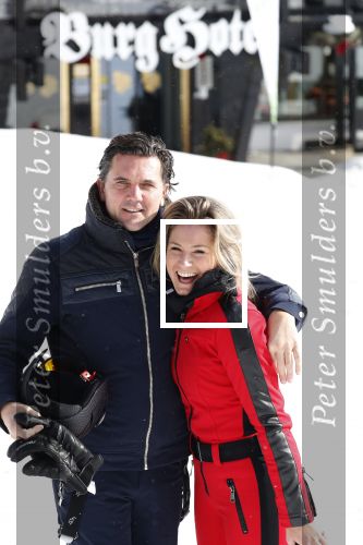 Lech/ Oberlech 25 februari 2018
Nikkie Plessen en haar man Ruben Bontekoe zij met hun kinderen op vakantie in Oberlech
